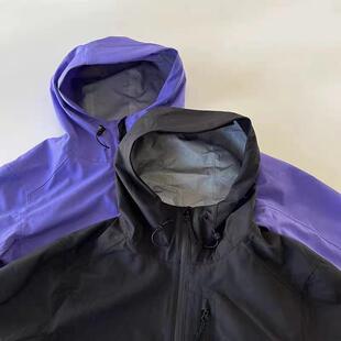 新款直销户外机能冲锋衣男薄款硬壳外套防水防雨巴塔修身男款跨境