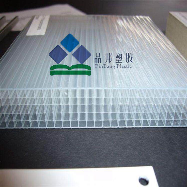 新款直销pc阳光板中空板多层五层双层生产聚酯酸酯板材大棚车遮阳