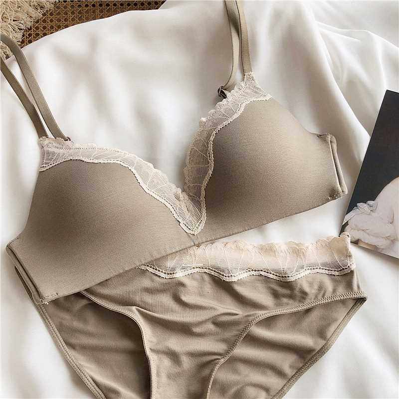 新款直销薄杯文胸套装女聚拢内衣定型内衣无钢圈