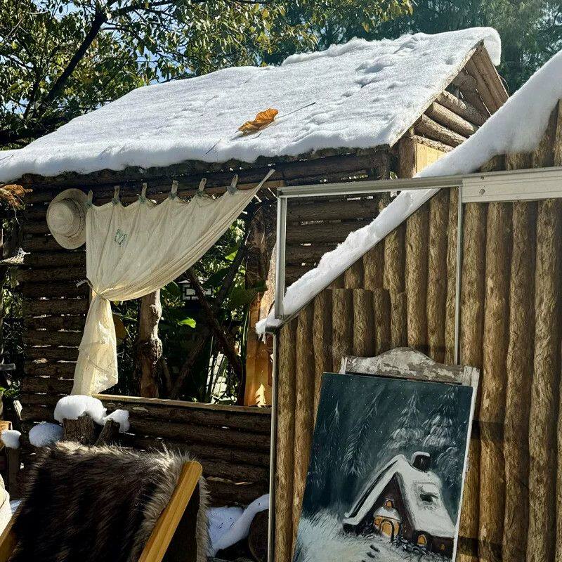 圣诞节氛围感雪顶雪地屋顶积雪雪景造景装饰白色丝绵打卡拍照布置