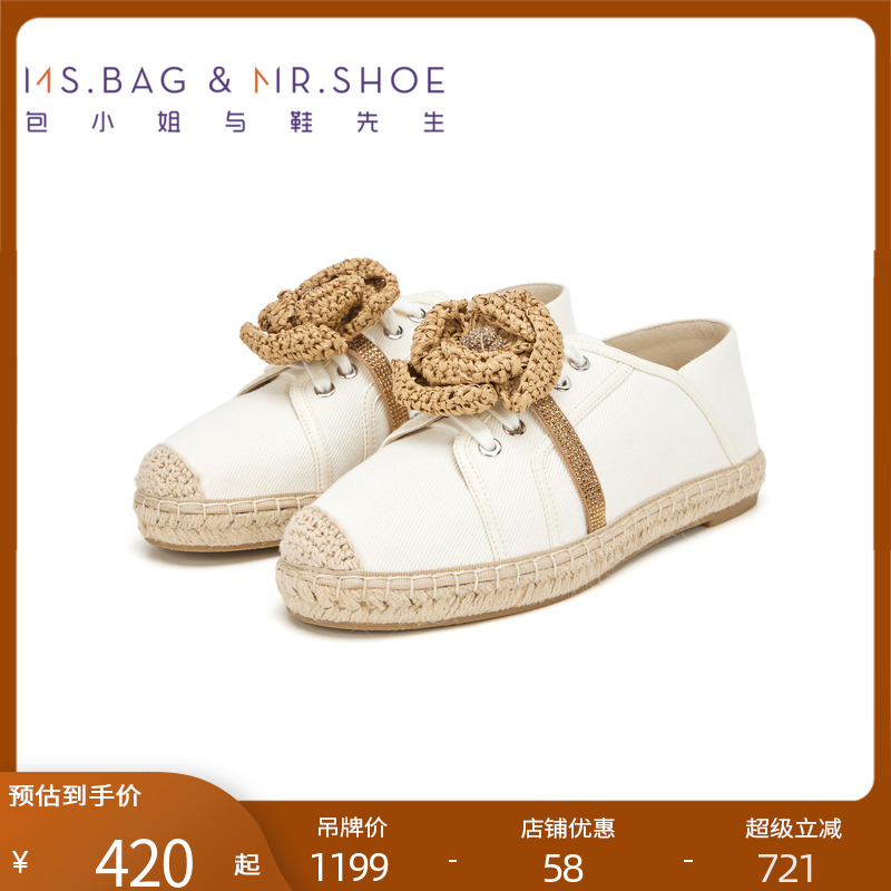 轻便斜纹棉材质，具有较好的透气性