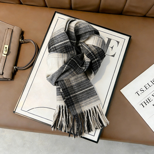 围巾冬季女高级感灰色格子披肩2025新款百搭韩系氛围感学生围脖男