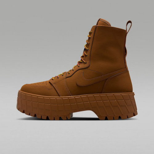 【自营】JORDAN耐克女鞋子AJ1高帮厚底休闲运动靴IO8742-281