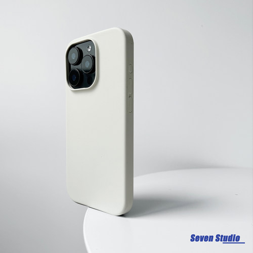 超薄液态硅胶苹果16promax手机壳