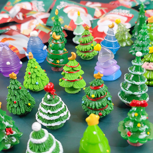 创意圣诞树盲袋微景观圣诞摆件树脂工艺品可爱家居装饰节日小礼品
