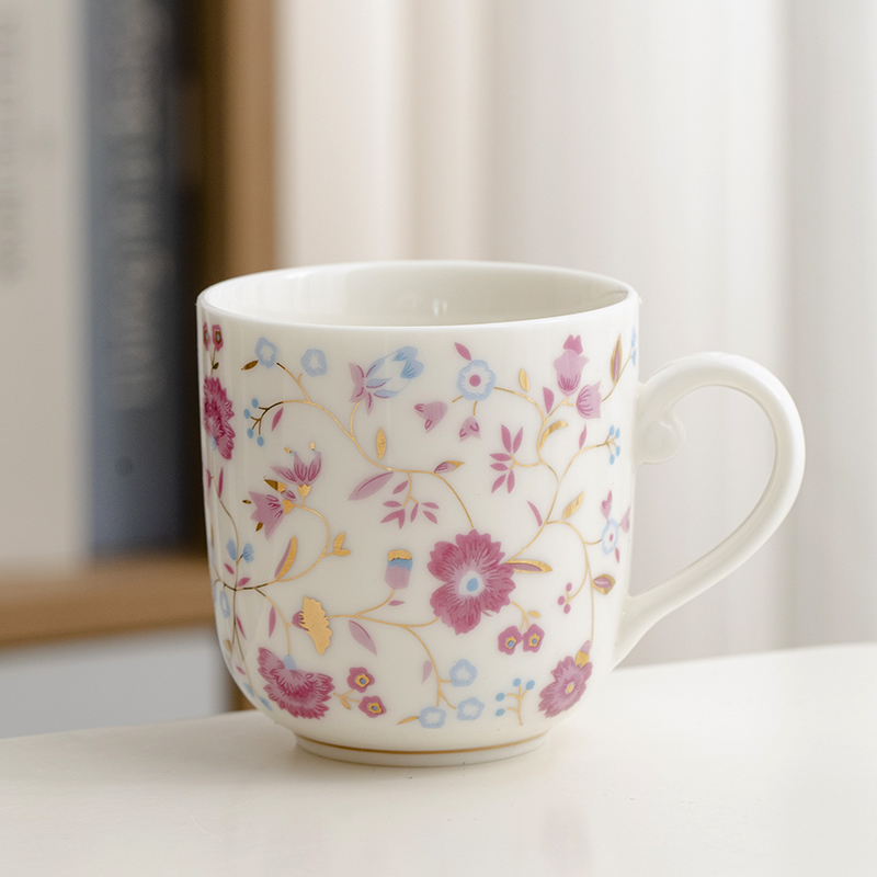 毅煊小清新陶瓷带把防烫茶杯