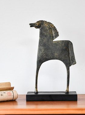 新中式复古树脂马摆件深古铜色骏马雕塑艺术品家居客厅桌面装饰品