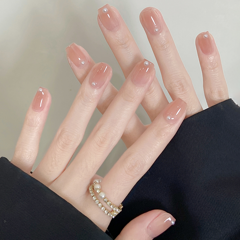 温柔气质冰透裸色珍珠手工穿戴甲