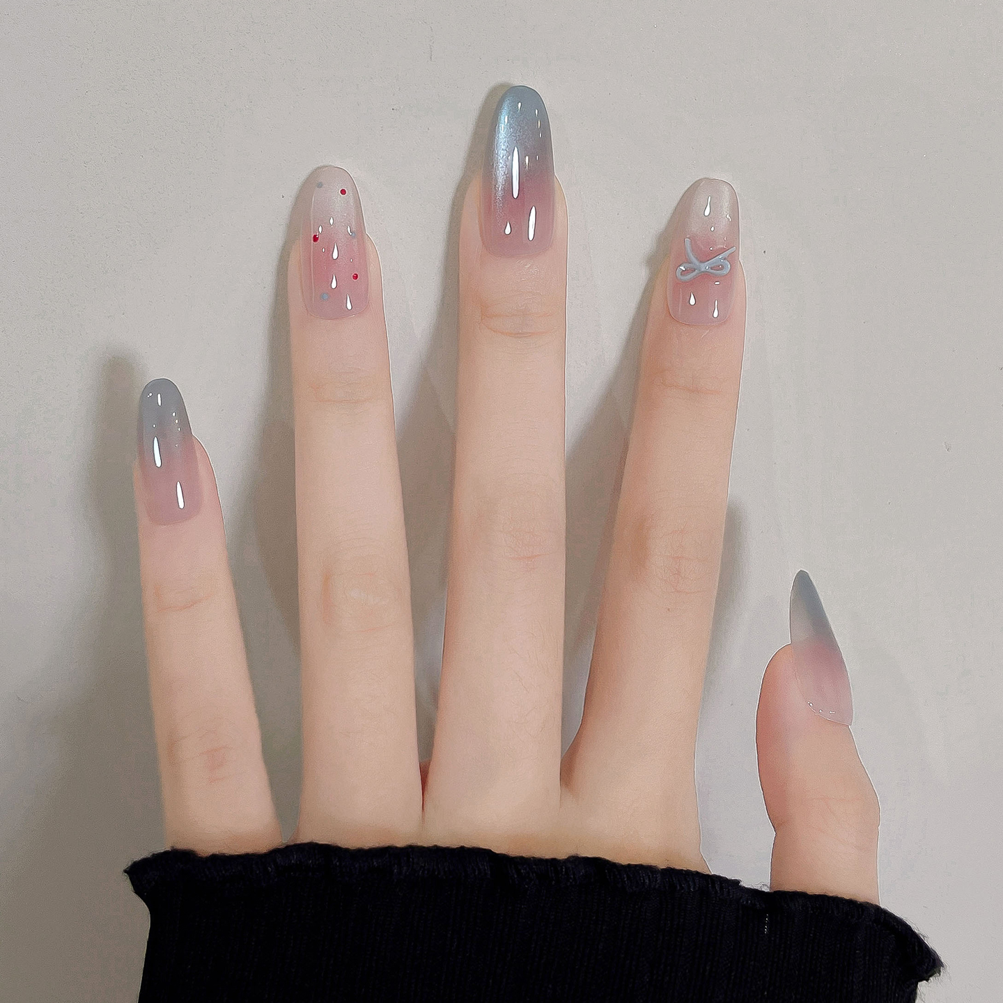 夏日奶甜温柔系波点猫眼手工美甲