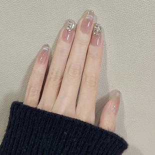 穿戴美甲2026新款轻奢高级感富家千金裸色碎钻中长款猫眼裸纱碎金