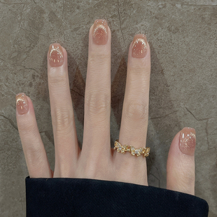 金色猫眼纯手工穿戴甲短款新娘贴片裸色2026年新款高级感星光粼粼