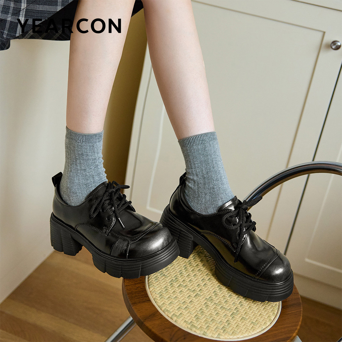 意尔康女鞋2026新款春季真皮小皮鞋女学院风粗跟高跟单鞋休闲鞋子,女鞋,深口单鞋,淘宝优惠券,粉丝福利购,淘宝优惠卷