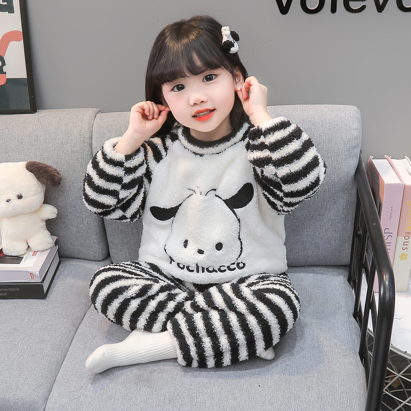 女童睡衣珊瑚绒新款家居服