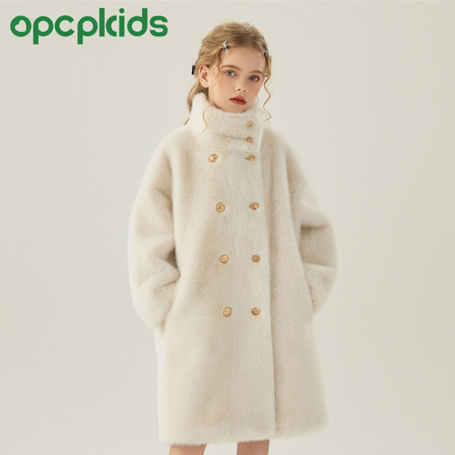 模特身高135，试穿140