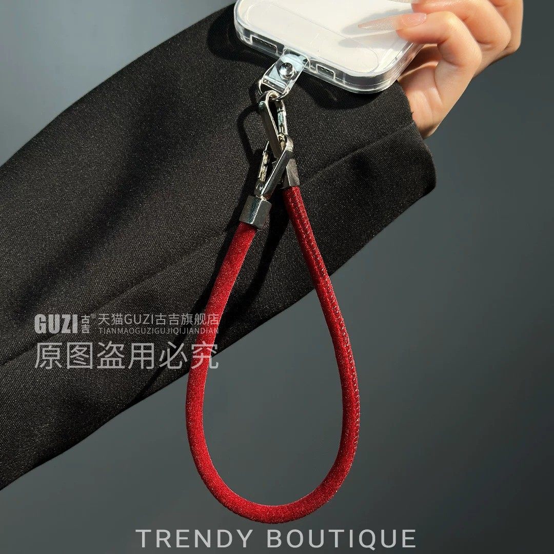 手机挂绳毛绒纯色斜挎新款简约金属双扣精致超好看挂手腕链条短款舒适带夹片包包挂件百搭手机壳户外防丢链女,3C数码配件,手机挂件/手机链,淘宝优惠券,粉丝福利购,淘宝优惠卷