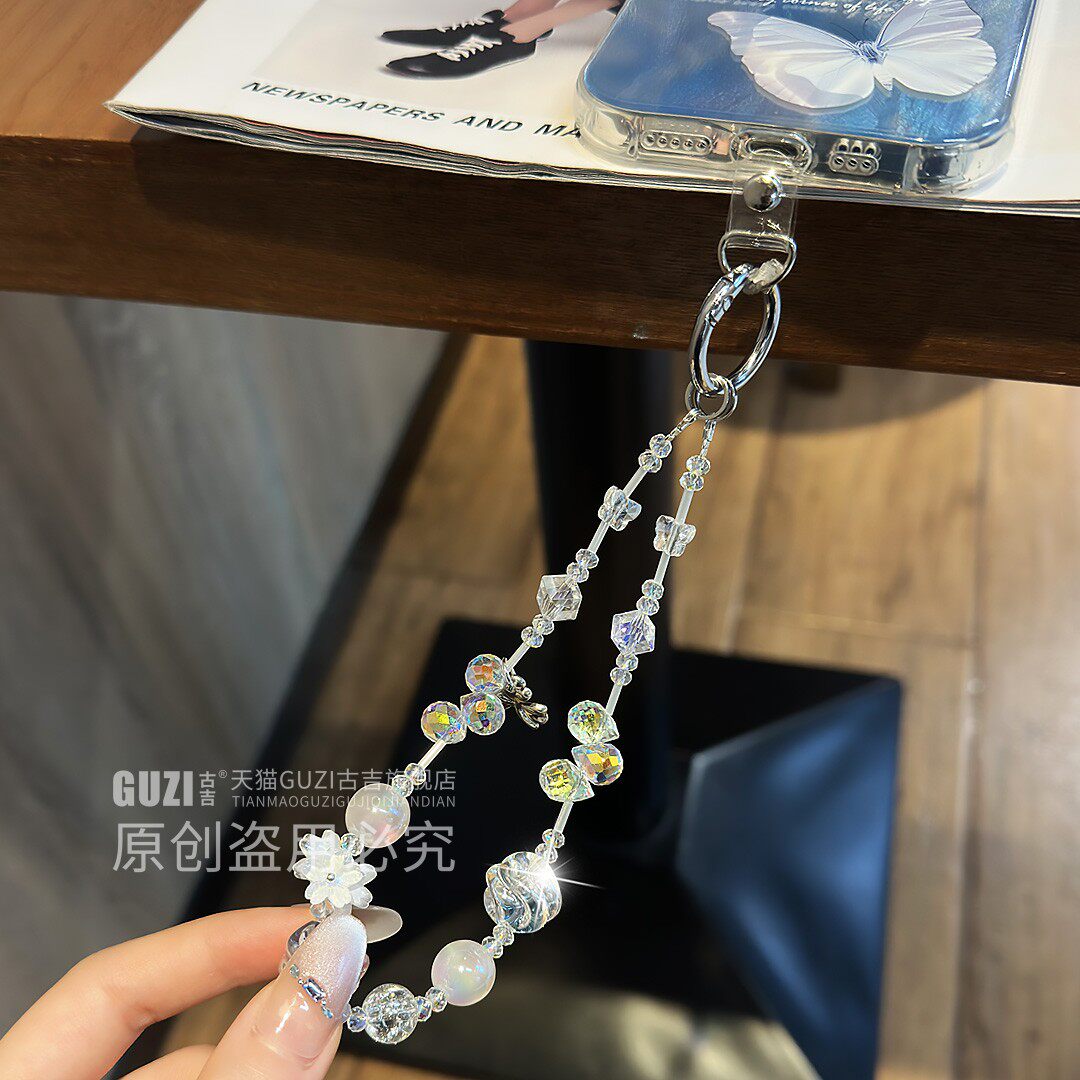 原创小众设计手机链挂绳短款手工水晶串珠高级感个性创意三叶草吊坠挂链钥匙扣包包手提链手机壳吊绳防丢女款