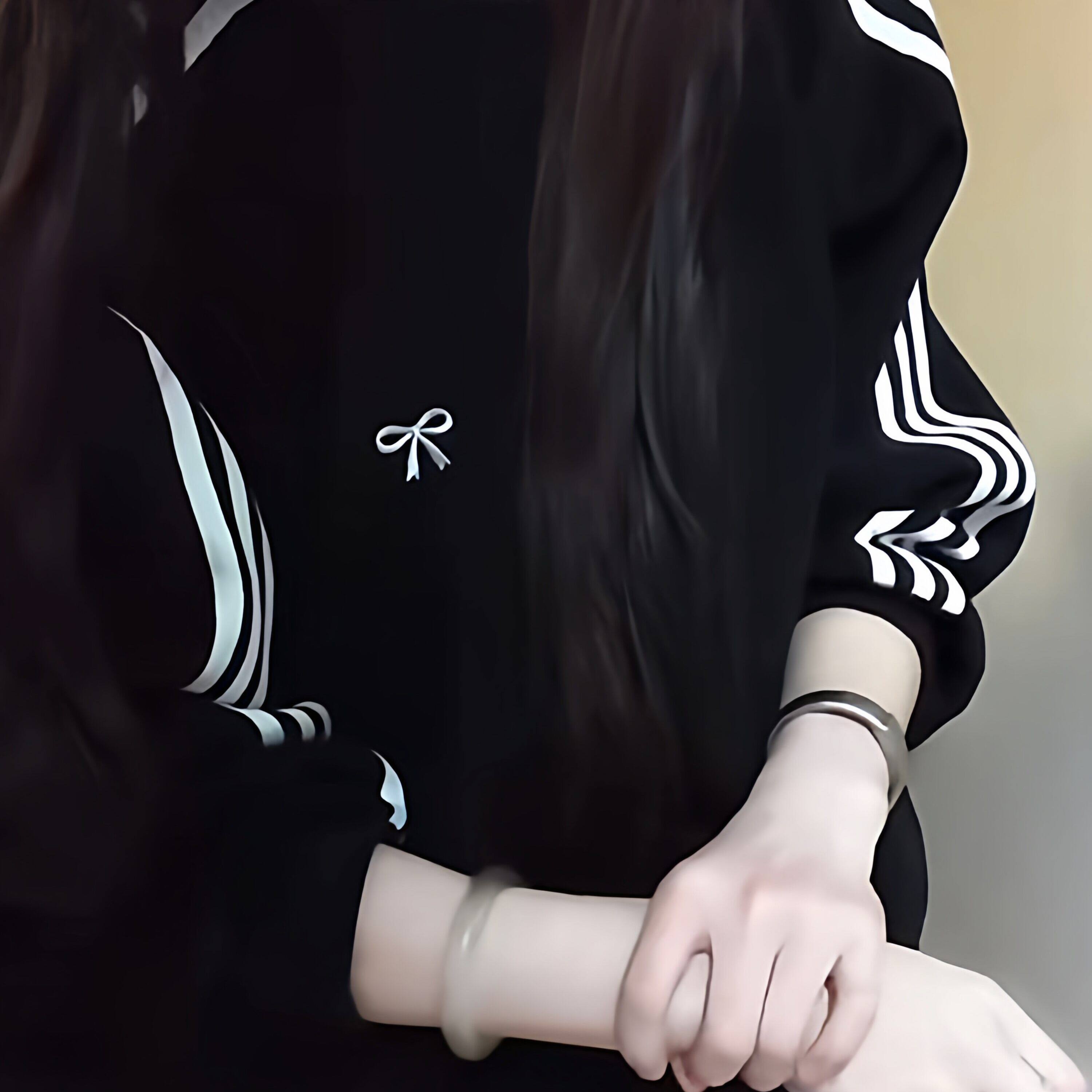 韩系圆领卫衣女春秋薄款三条杠拼接蕾丝设计感超好看长袖上衣外套