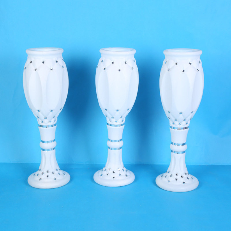 婚庆道具 高端注塑婚礼装饰摆设花瓶 便携式防摔粘钻花瓶路引在类目 模玩/动漫/周边/cos/桌游, Cosplay服饰/道具/服务, COSPLAY配件/道具/人偶服中 - 来自Buy2taobao.com提供专业的淘宝代购服务