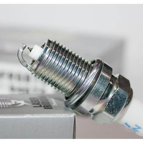 哈弗H2 H2S H5 H6 H3 1.5T 2.0T用NGK铱铂金SIFR6B7G火花塞94675