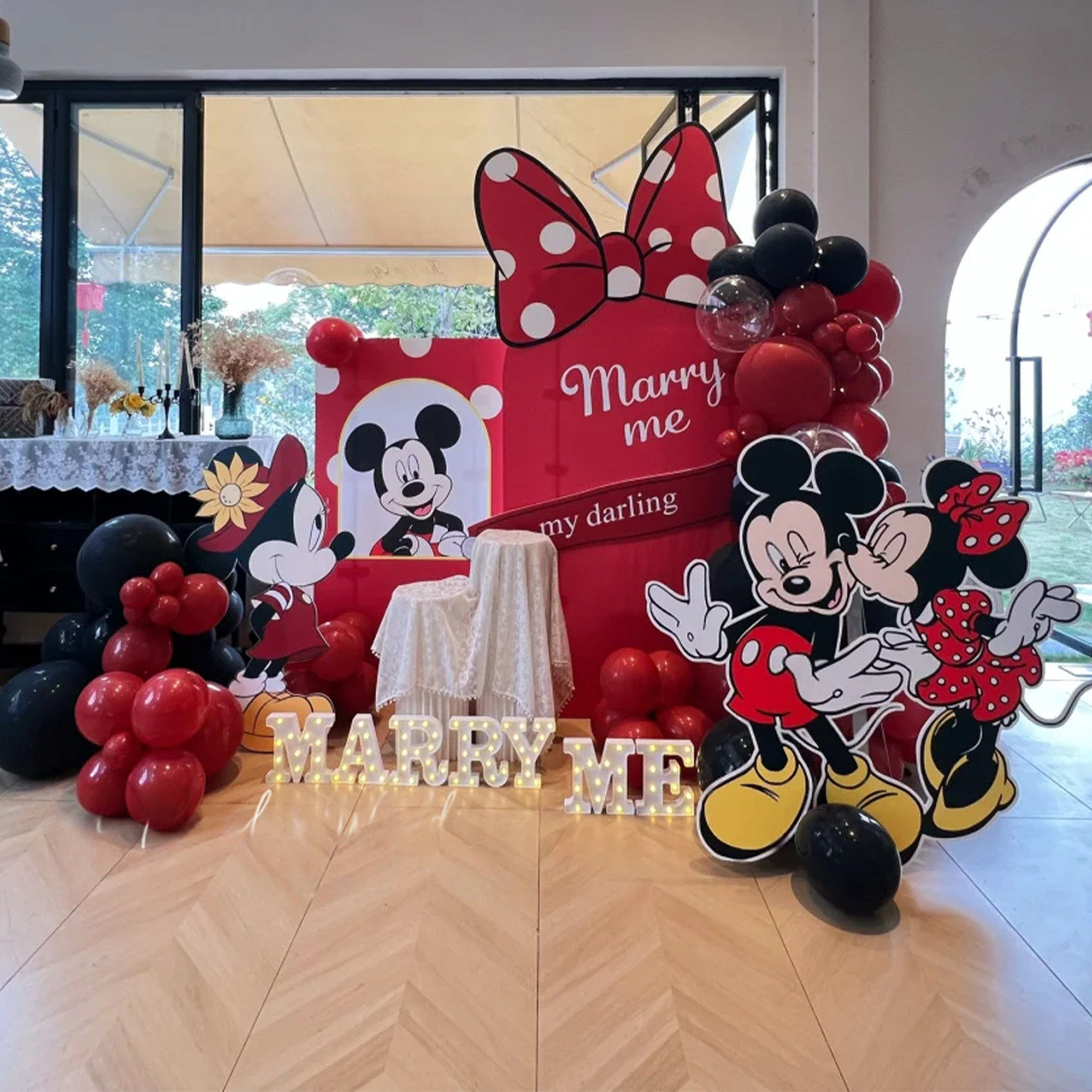 米奇米妮主题求婚室内布置装饰气球浪漫氛围表白定制kt板背景板墙