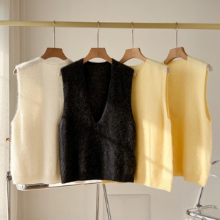 2025秋冬巨软蚕丝羊绒针织背心奶呼呼拉绒女V领马甲叠穿显瘦坎肩