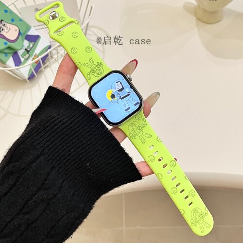 适用苹果手表表带硅胶