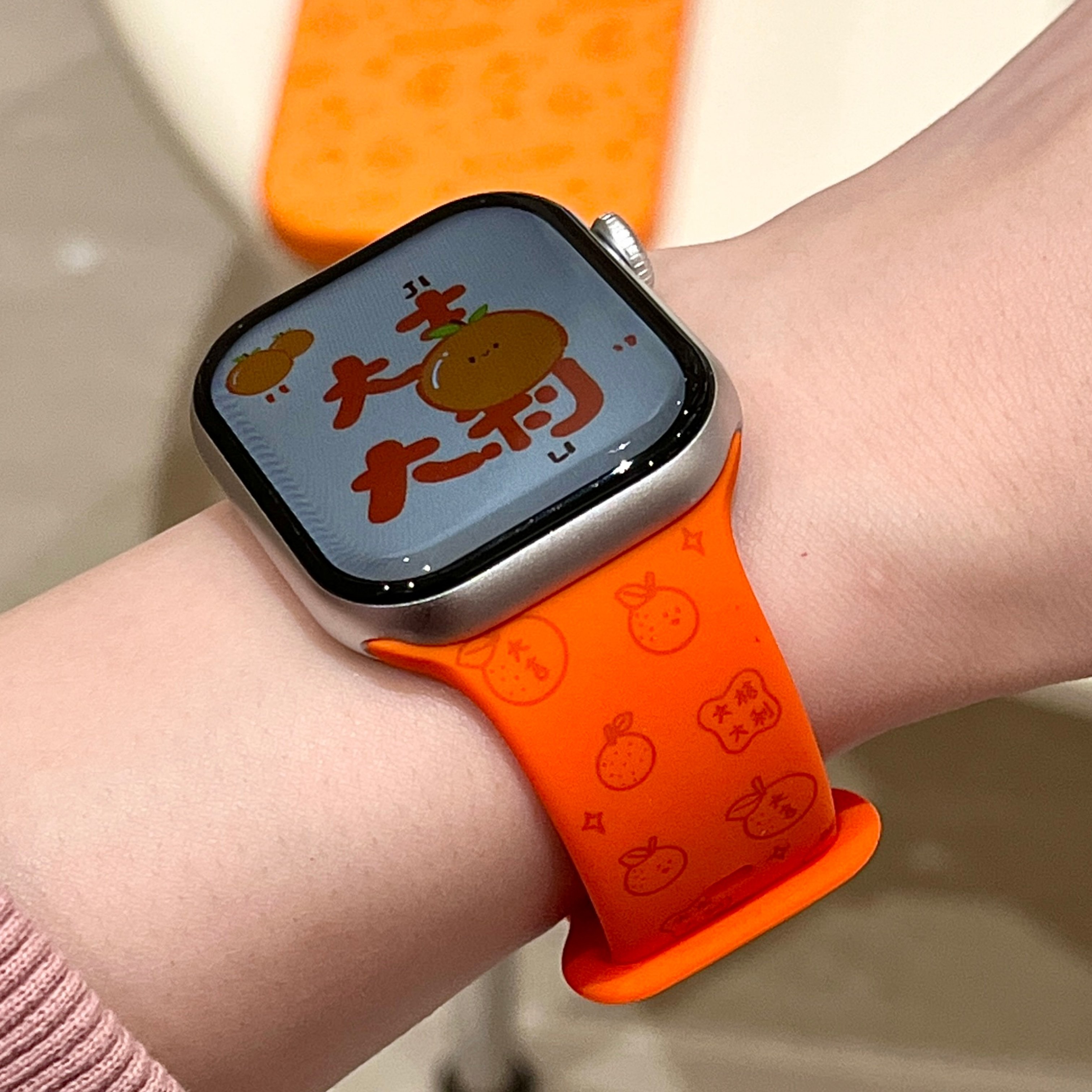启乾 马年新款大吉大利文字适用iwatchs10/9苹果Applewatch7手表表带SE8橙色硅胶透气6运动5/4/3新中式ins风,智能设备,智能手表手环表带/腕带,淘宝优惠券,粉丝福利购,淘宝优惠卷
