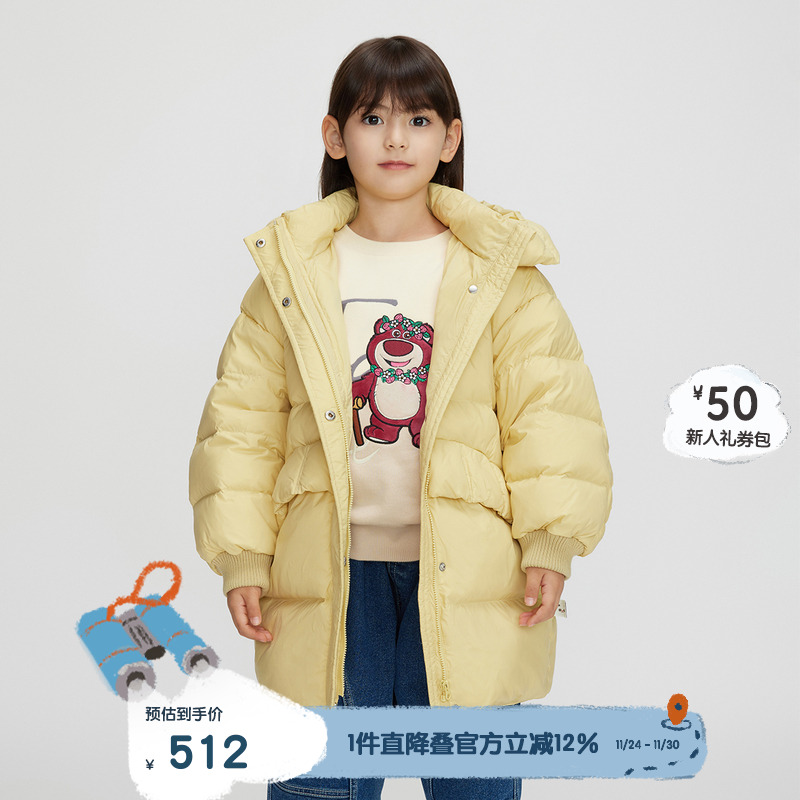 拉链门襟，连帽设计