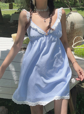 chenopod自制春夏法式田园蕾丝花边V领蓝色格子少女度假吊带裙女