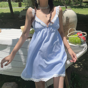chenopod自制春夏法式田园蕾丝花边V领蓝色格子少女度假吊带裙女