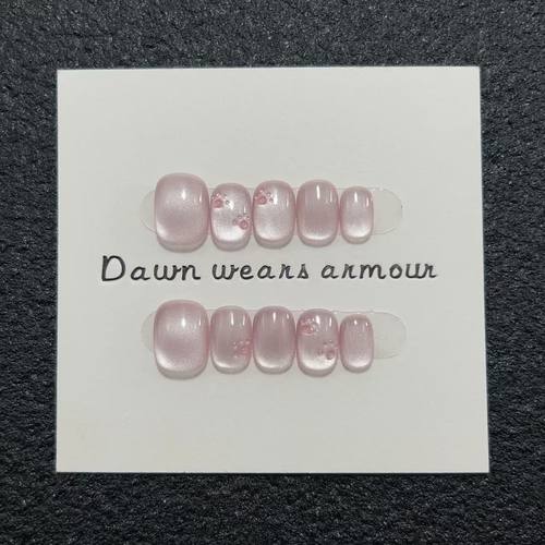 XH纯手工短款粉色冰透猫眼美甲贴猫爪爆闪可爱甲片穿戴甲指甲贴片