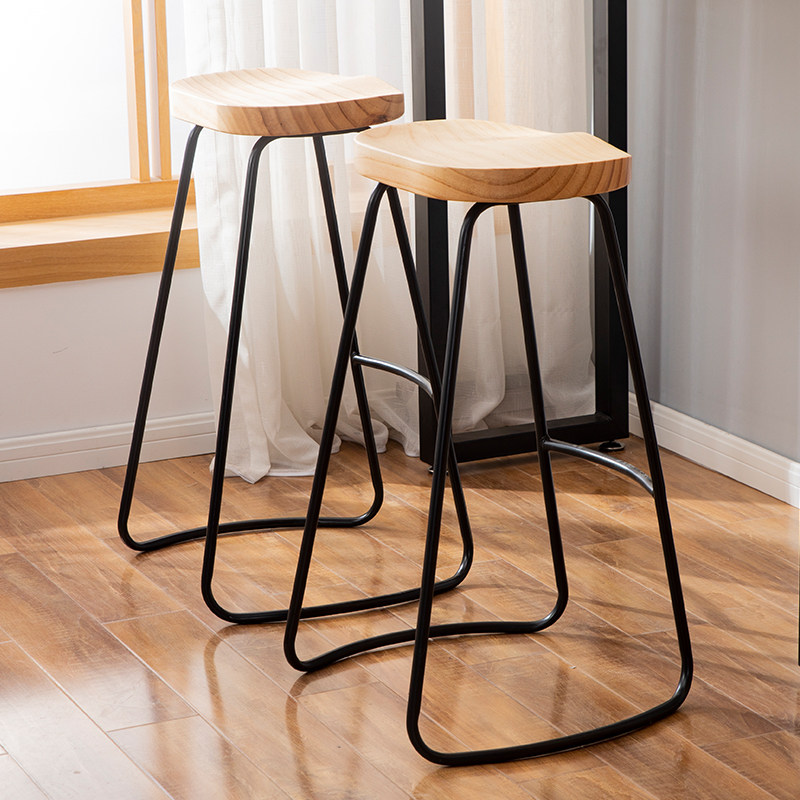 酒吧凳鐵藝吧台椅高腳凳家用現代簡約歐式奶茶店咖啡廳實木酒吧椅在類目 商業/辦公傢俱, 娛樂/酒吧/KTV傢俱, 酒吧凳中 - 來自Buy2taobao.com提供專業的淘寶代購服務