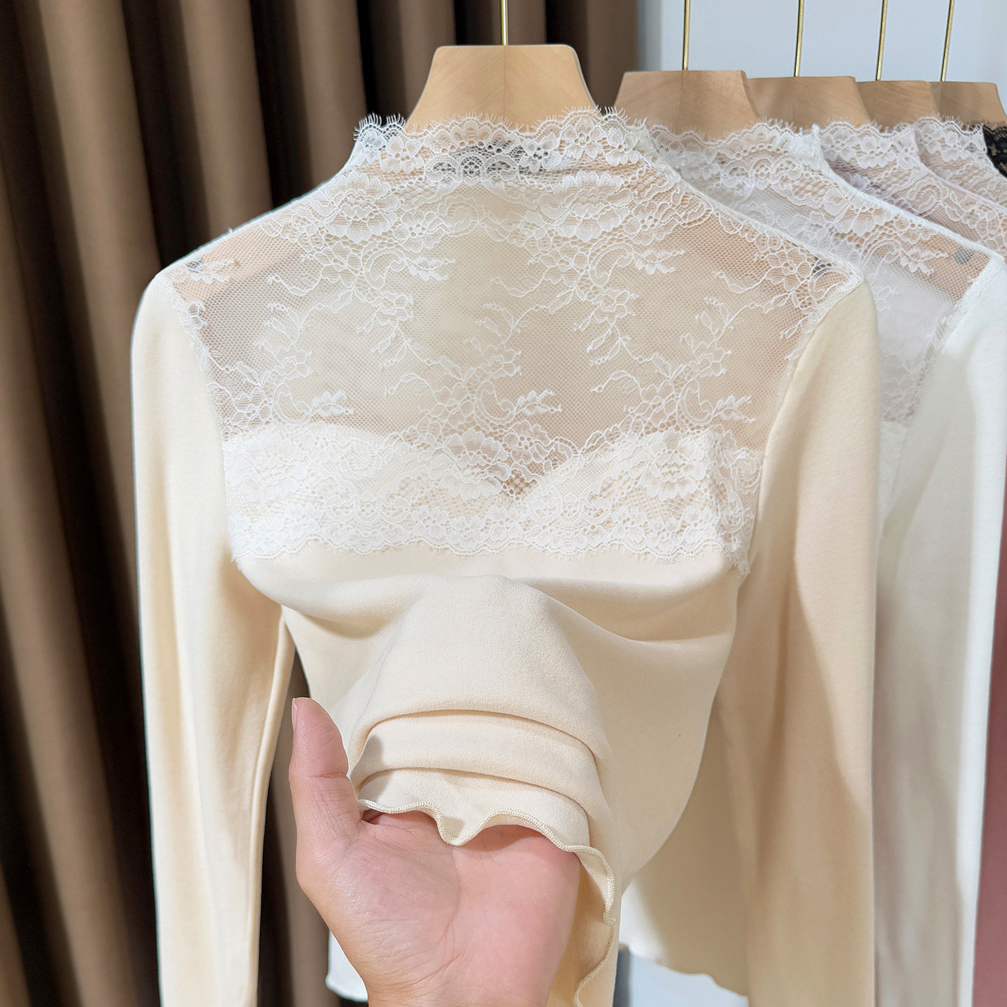 秋冬蕾丝拼接德绒长袖打底衫女新款双面澳绒半高领内搭加厚小衫女,女装/女士精品,T恤,淘宝优惠券,粉丝福利购,淘宝优惠卷