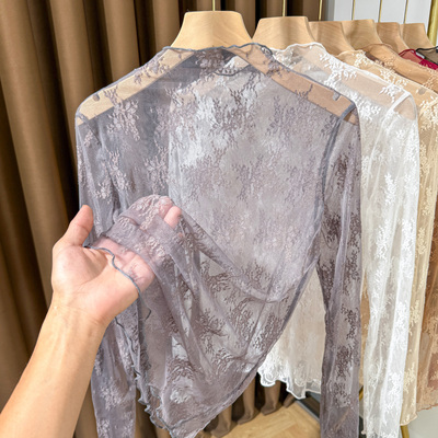灰色半高领蕾丝打底衫女薄纱2025新款叠穿内搭木耳边网纱高级上衣