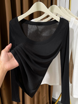 2025新款韩版黑色针织低领薄款打底衫女秋冬新款设计感大圆领长袖