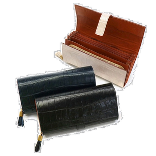 日本直邮 Felisi 钱包 CoroCoro 带零钱包盖拉链小号鳄鱼压纹3005