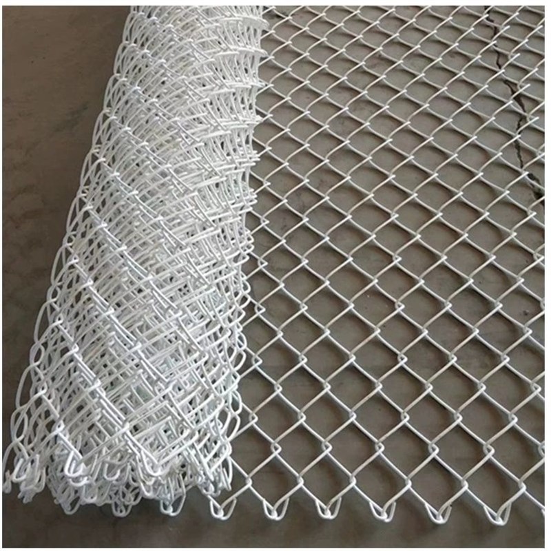 包塑勾花网菱形养鸡防护网绿色家用网围栏养狗铁丝网塑料网格加粗