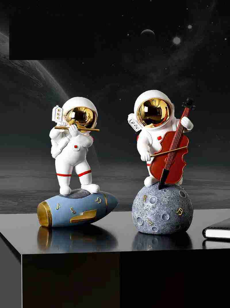 台式电脑装饰品桌面摆件科技感创意男生高不生气儿童房男办公家居