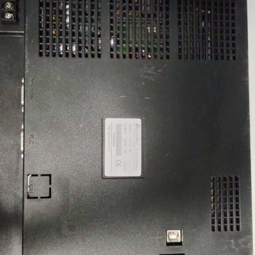 信捷触摸屏型号THA61-MT一台测试好后卡扣议价