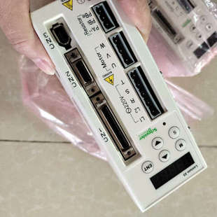 LXM23CU02M3X 200W伺服驱动器库议价