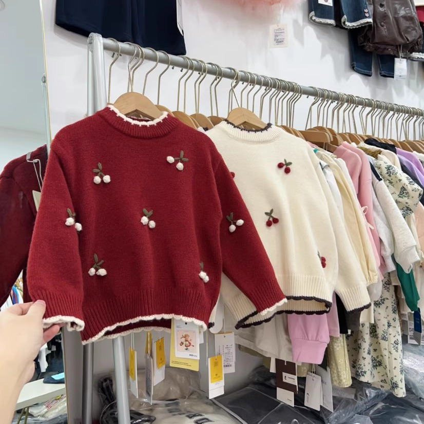 女童毛衣冬季樱桃花边针织衫套头