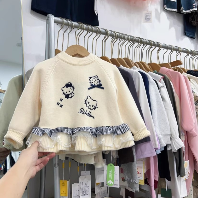 蕾丝花边女童毛衣冬季保暖针织衫