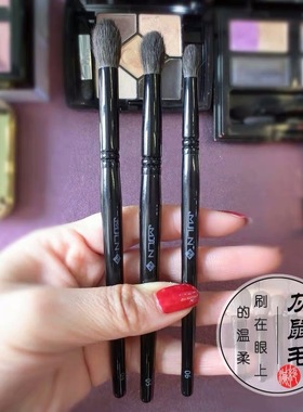 goss系列灭绝师太灰鼠毛化妆刷软毛眼部晕染刷眼影刷套装三支装