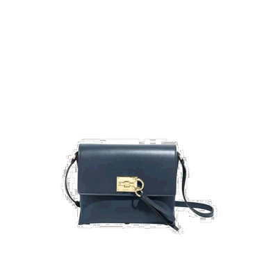 香港直邮Salvatore Ferragamo STUDIO翻盖斜挎包单肩包 21H886