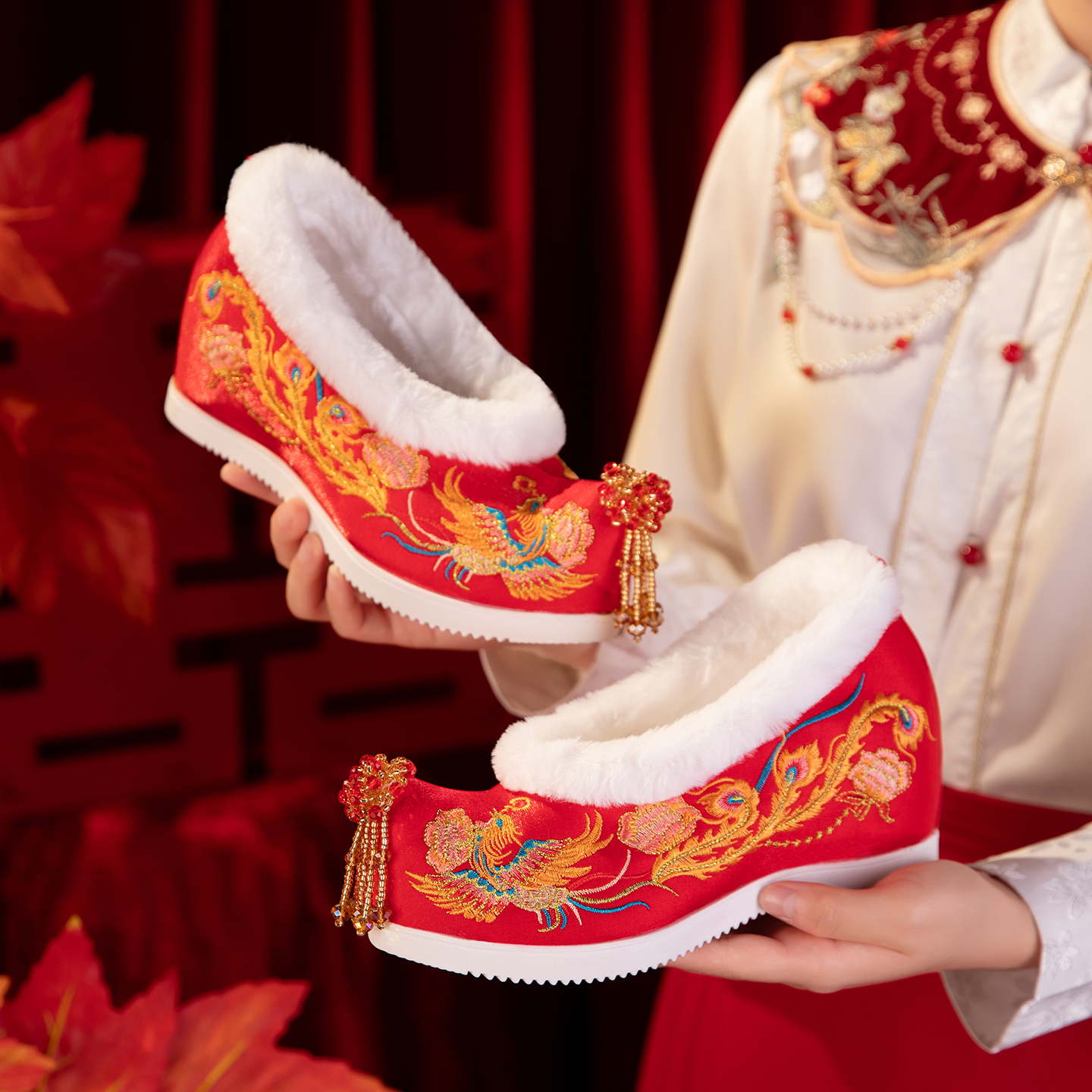 冬季加棉秀禾婚鞋女明制翘头内增高汉服鞋中式婚礼新娘结婚鞋红色