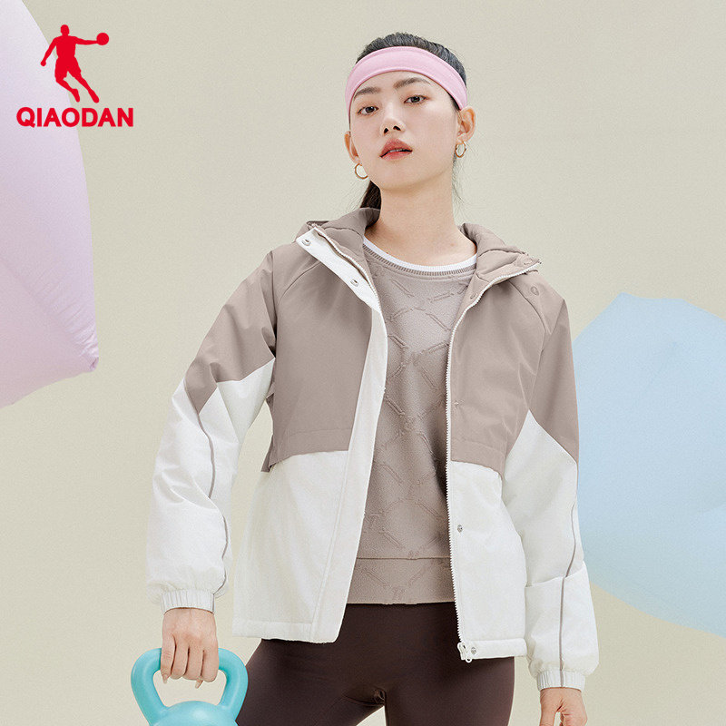 乔丹商场官方防水棉服女士新款防风保暖风衣连帽棉衣QDEFM2254030