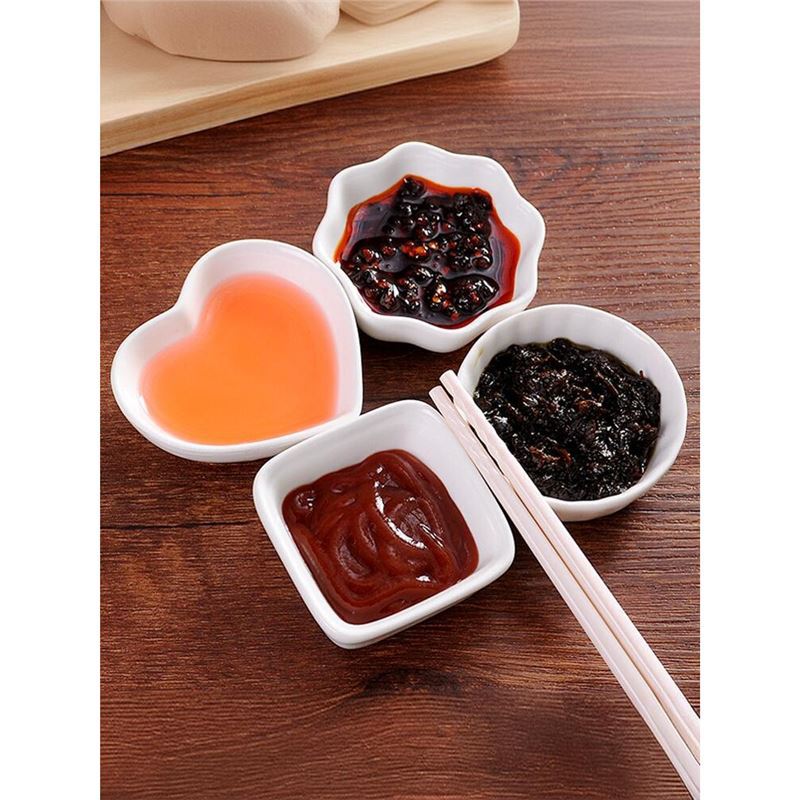 日式陶瓷小菜碟家用调料味碟火锅酱料碟小号酱油醋碟圆形小吃碟子