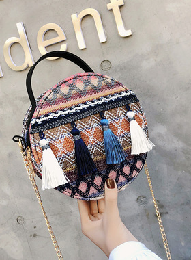 女民族风小圆包Ethnic style round bag with small shoulder bag