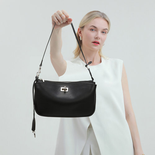 New crossbody bag, fashionable vegetable tanned leather bag