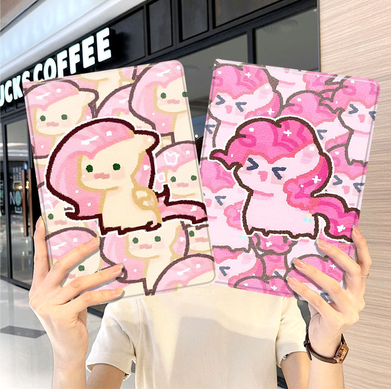 内壳软硅胶材质。舒适手感，四角防摔。